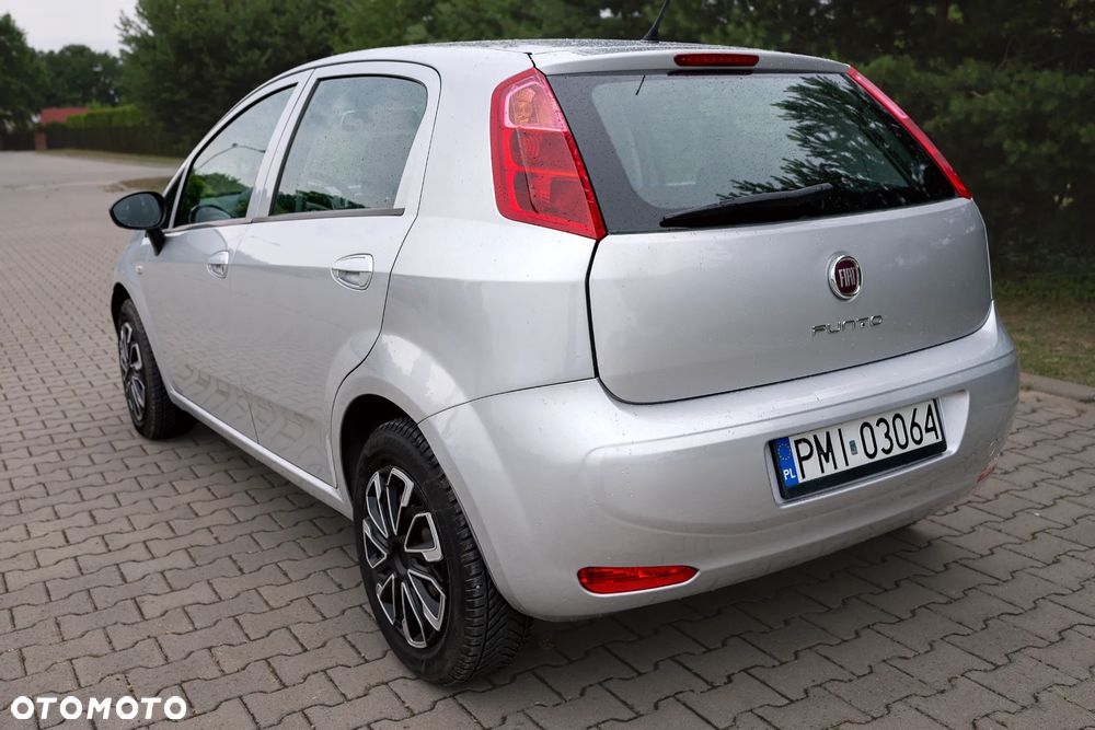 Fiat Punto 1.4 Easy S&S - 6