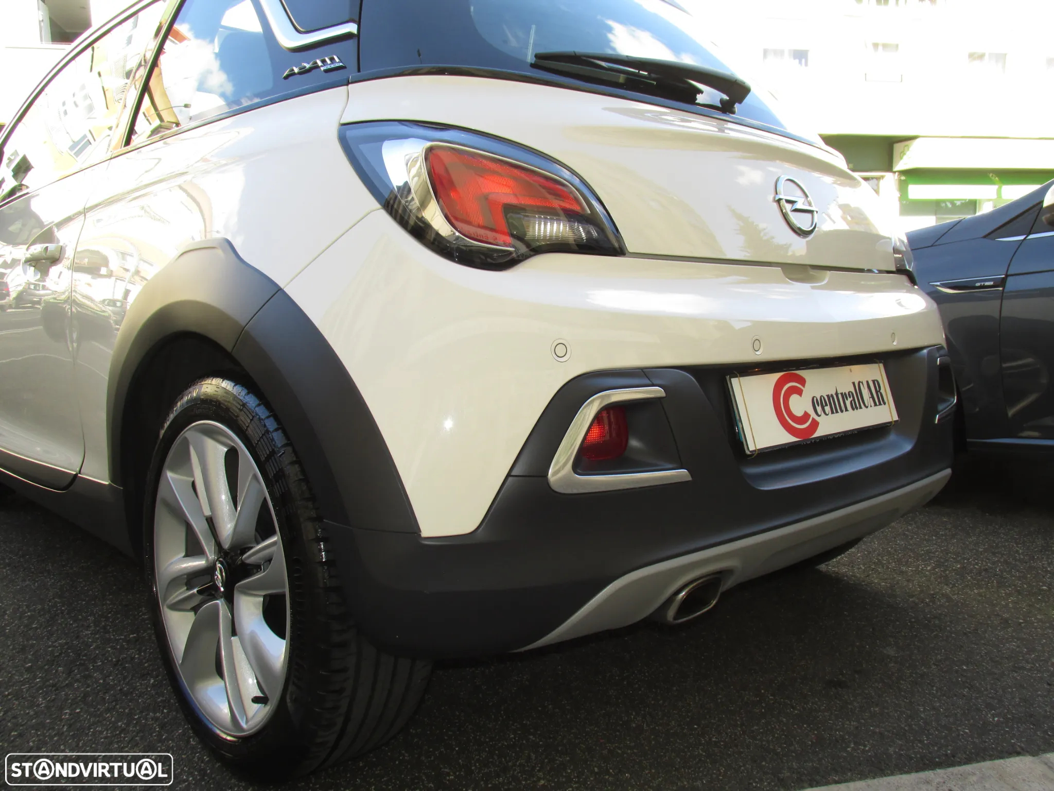Opel Adam 1.0 T Rocks - 51