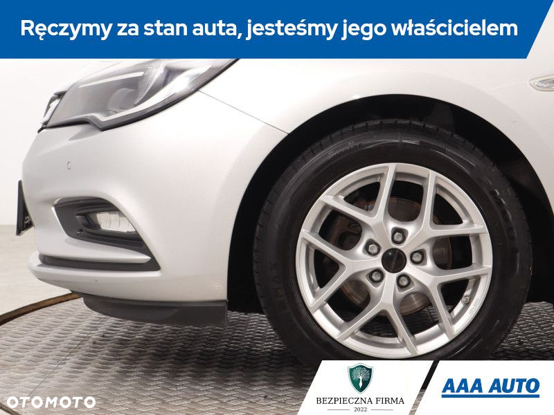 Opel Astra - 16