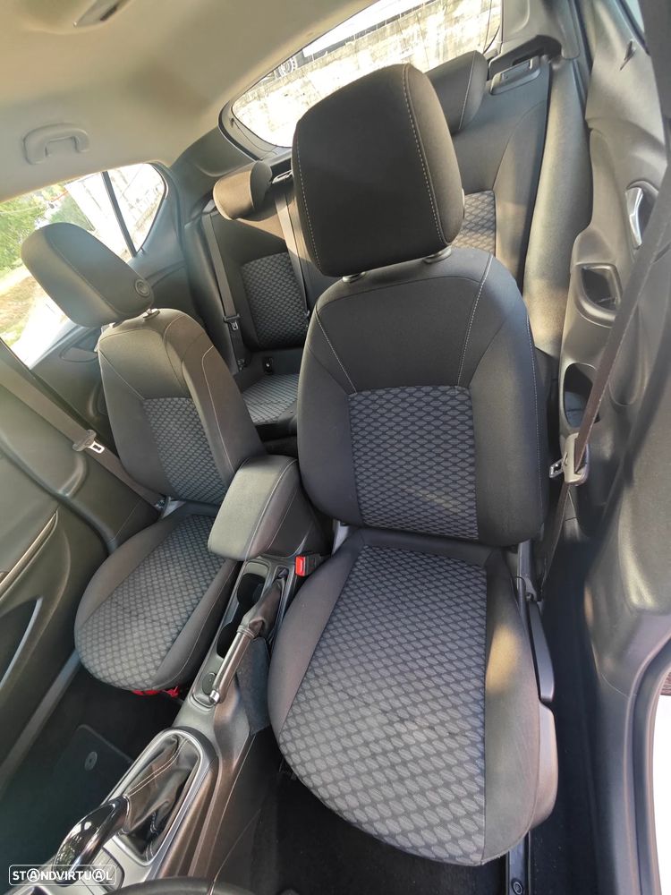 Opel Astra 1.5 D S&S Business Edition - 6