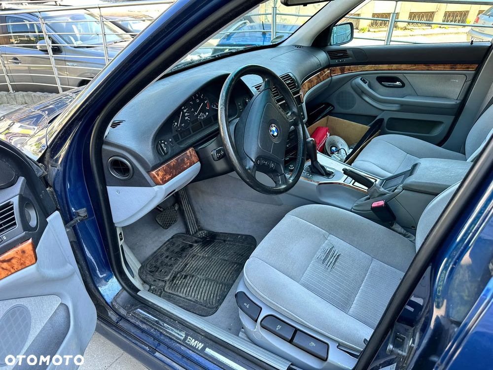 BMW Seria 5 - 19