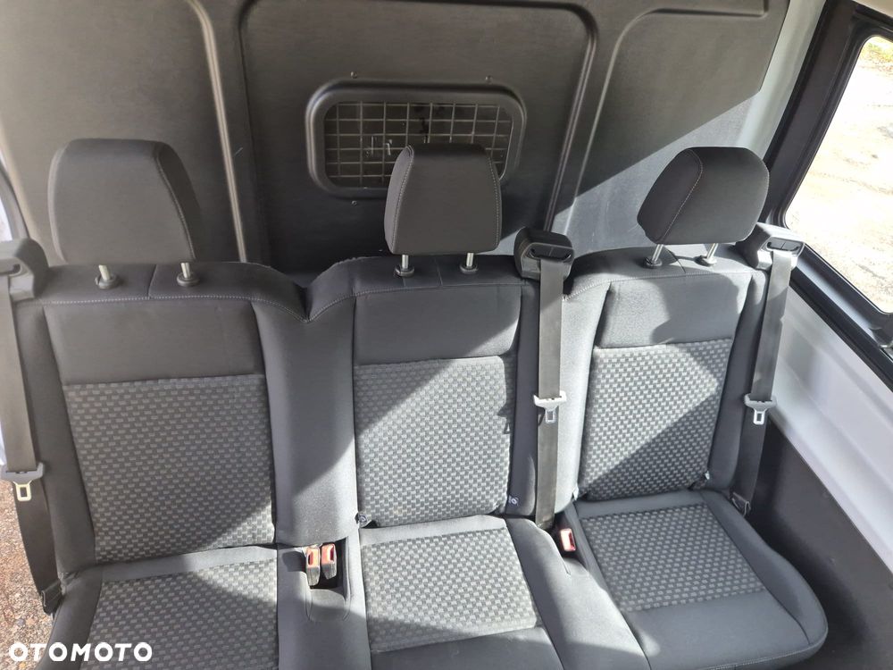 Ford Transit - 26