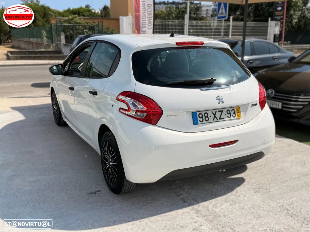Peugeot 208 HDi 68 Like - 7