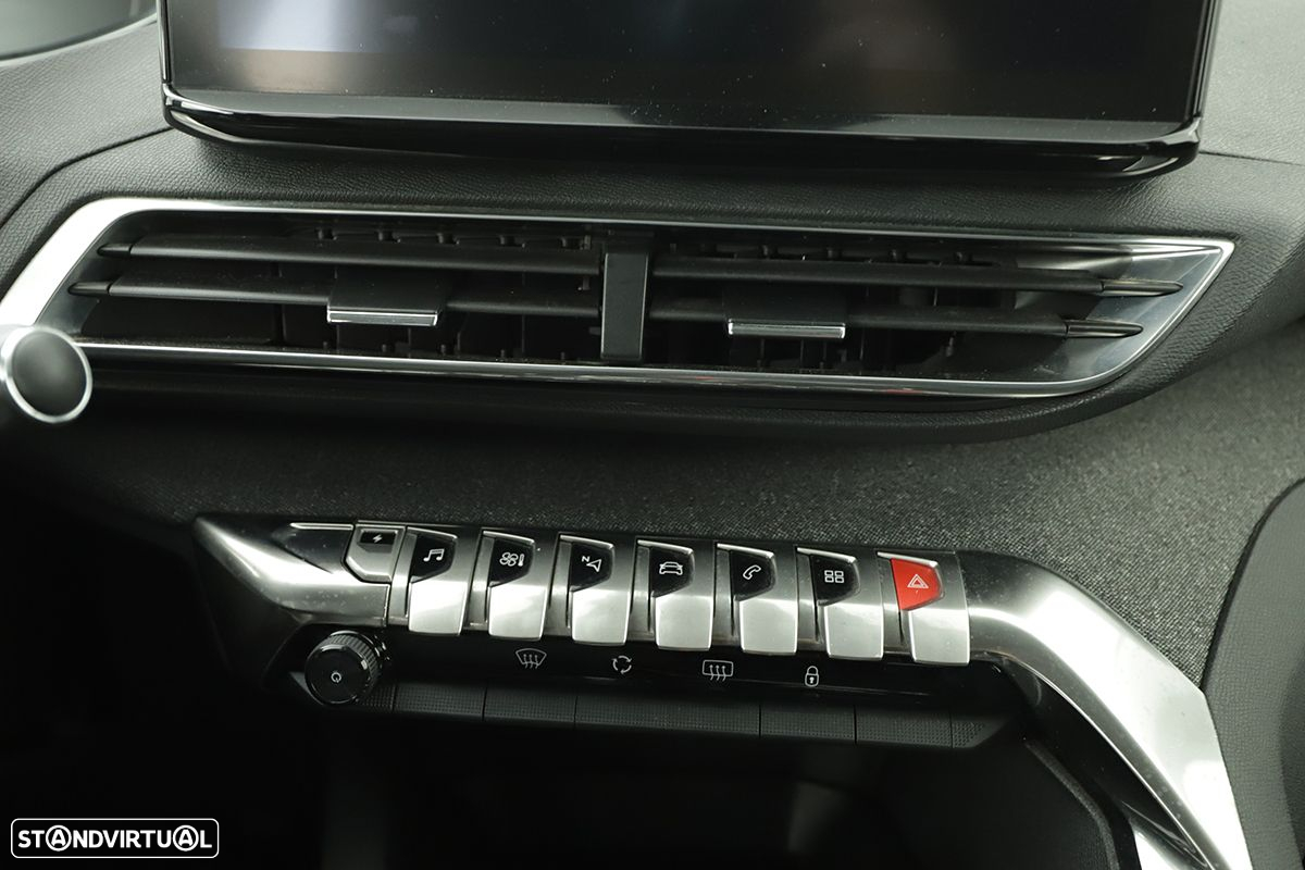 Peugeot 3008 1.6 Hybrid Allure e-EAT8 - 13