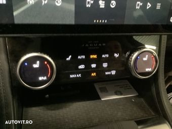 Jaguar F-Pace P400e AWD R-Dynamic HSE - 8