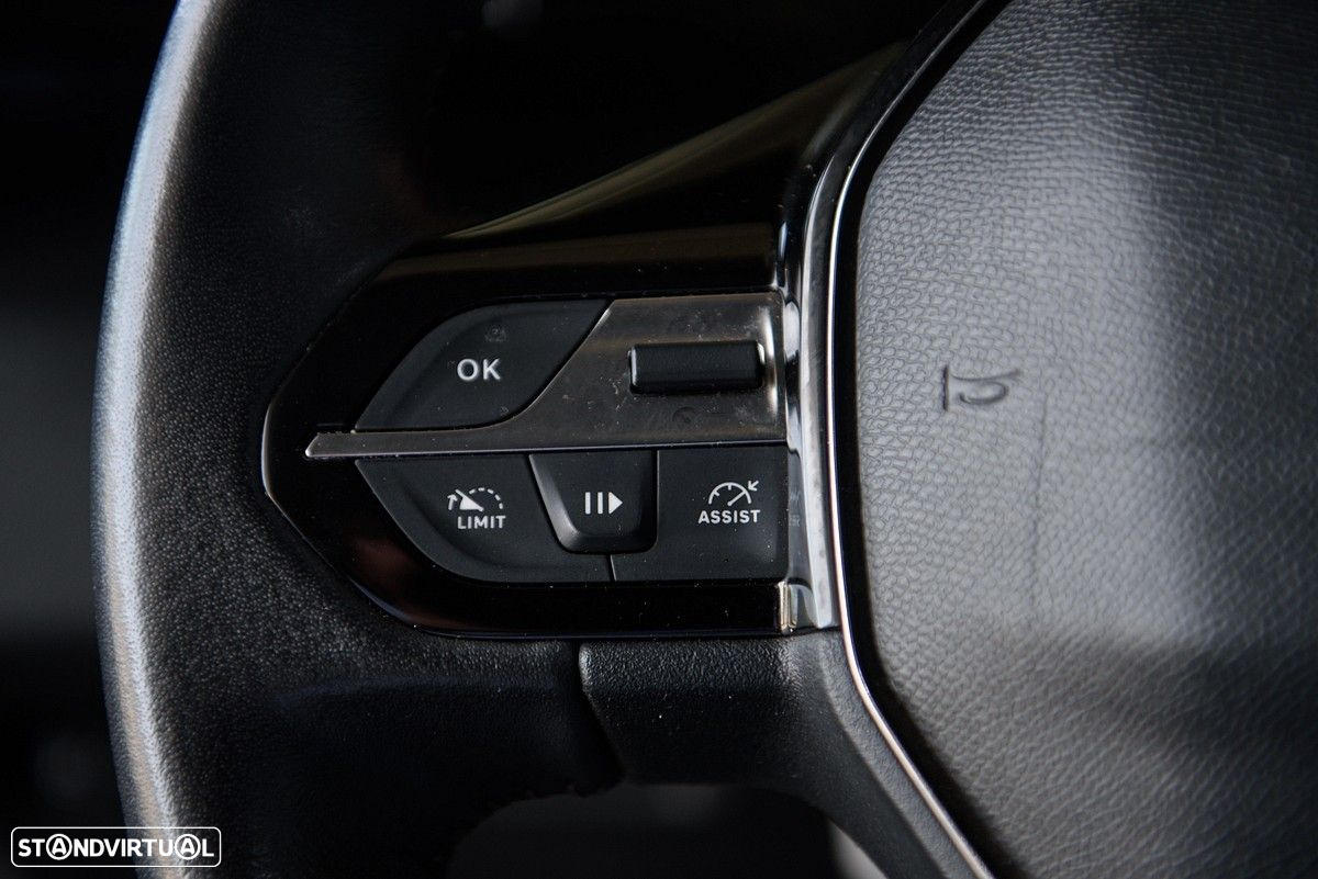 Peugeot 308 1.2 PureTech Active Pack - 29