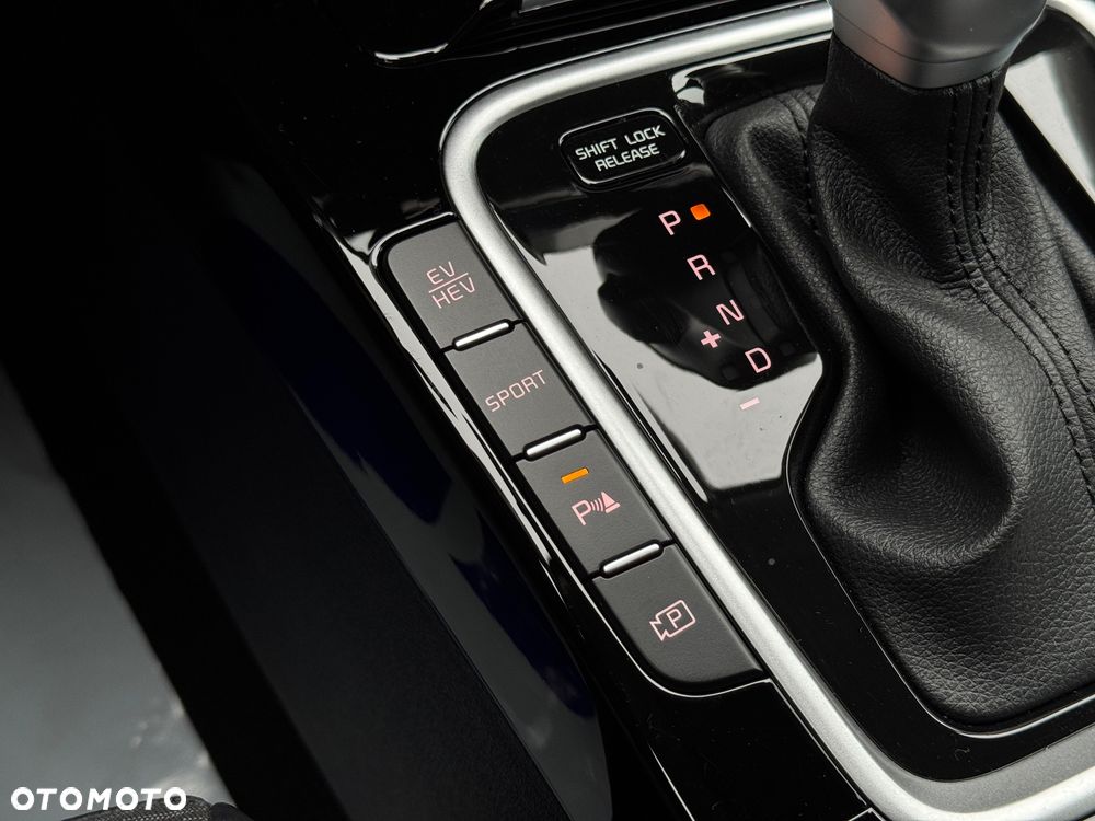 Kia XCeed 1.6 GDI PHEV L Business Line DCT - 15