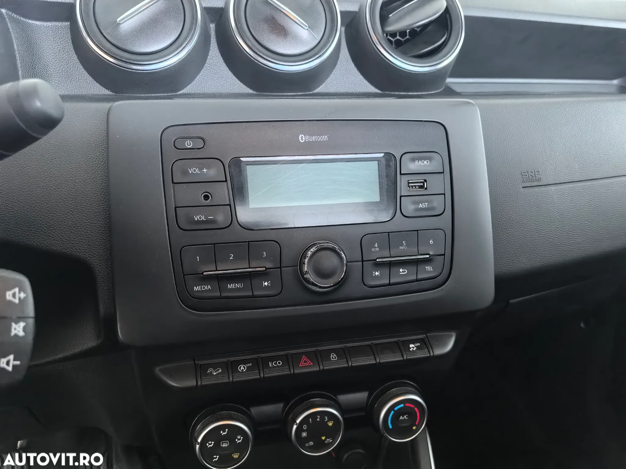 Dacia Duster Pick-up - 13