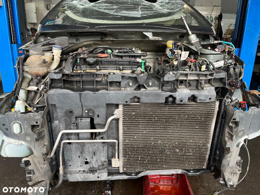 Wzmocnienie czołowe pas chłodnice Peugeot 207 1.6 b - 1