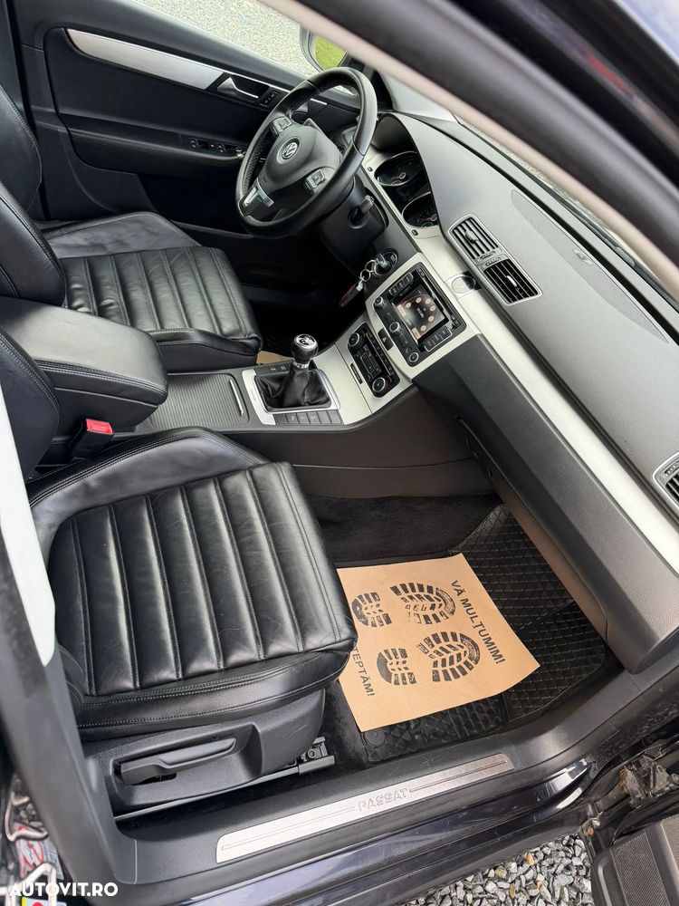 Volkswagen Passat Variant 2.0 TDI 4Motion BlueMotion Technology Highline - 10