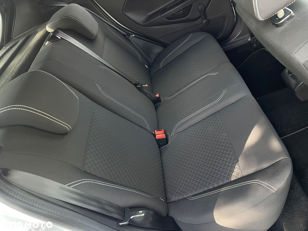 Ford Fiesta 1.0 EcoBoost Silver X Plus 2 (Titan.) EU6 - 17