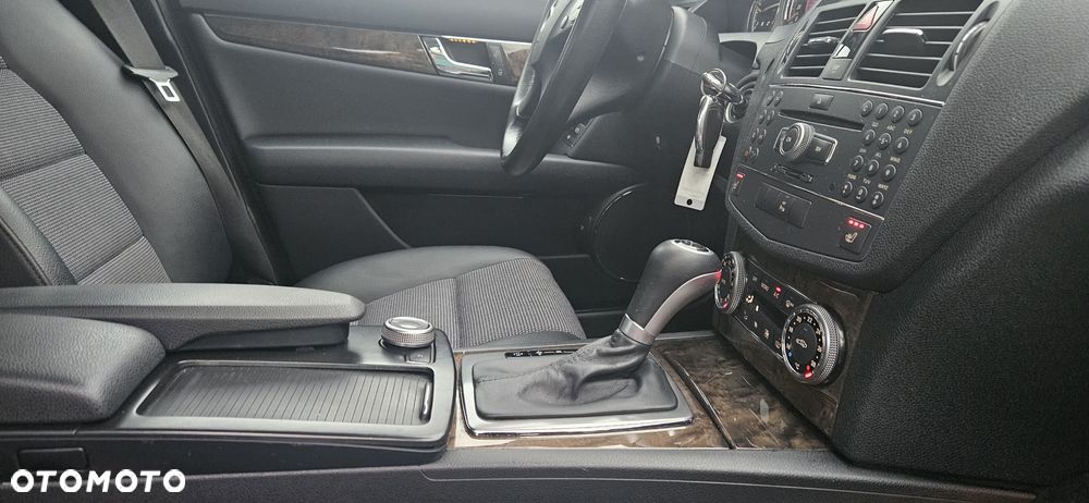 Mercedes-Benz Klasa C - 30