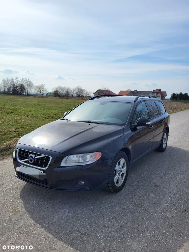 Volvo V70 2.4D Momentum - 2