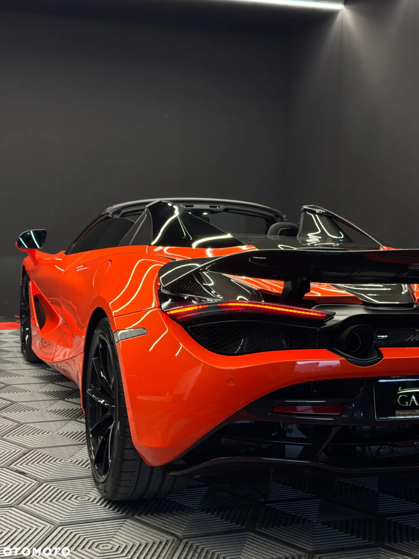 McLaren 720S Spider - 5
