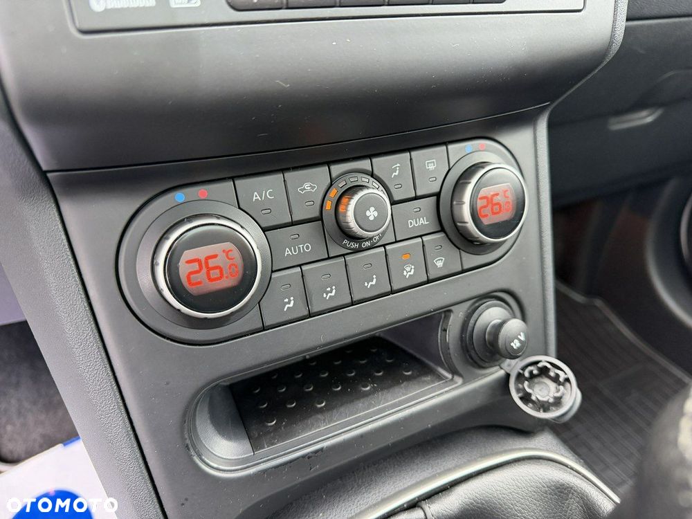 Nissan Qashqai - 27