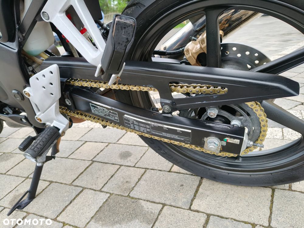 Honda CBR - 18