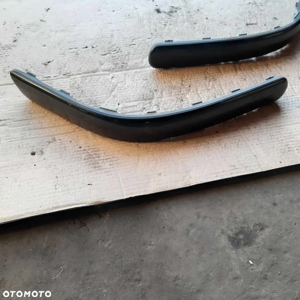 Listwa Zderzaka Tył Lewa Lub Prawa Vw Golf 4 LC9Z - 2