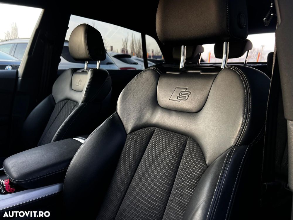 Audi Q8 55 TFSIe quattro tiptronic - 28