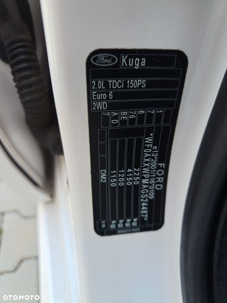 Ford Kuga 2.0 TDCi 2x4 ST-Line - 26