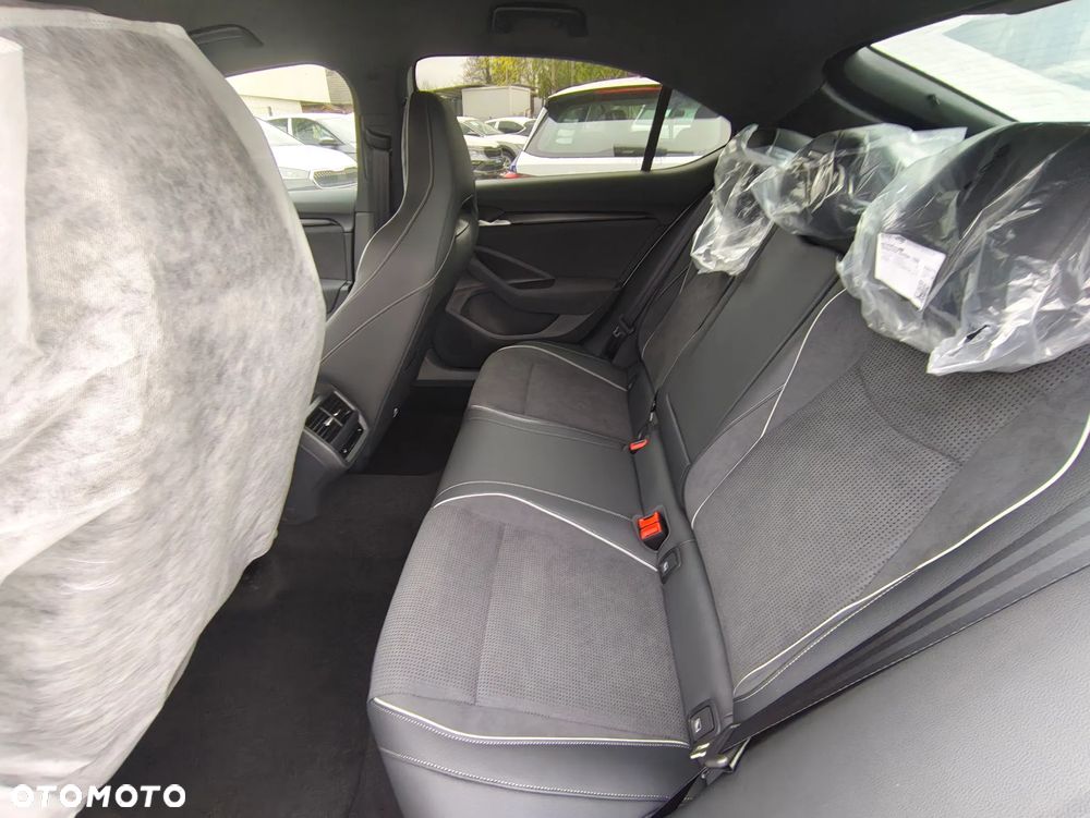 Skoda Superb 2.0 TSI Sportline DSG - 4