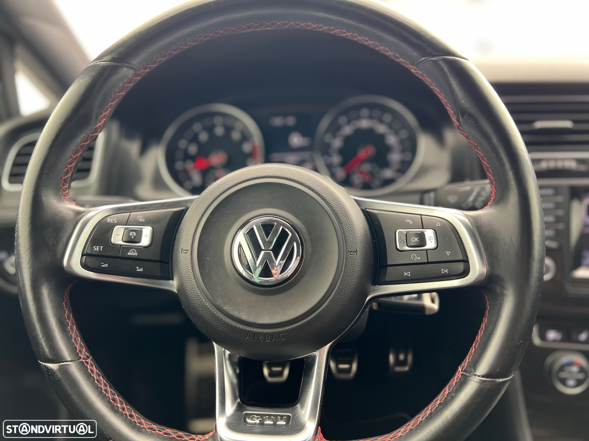 VW Golf 2.0 TSi GTi - 23
