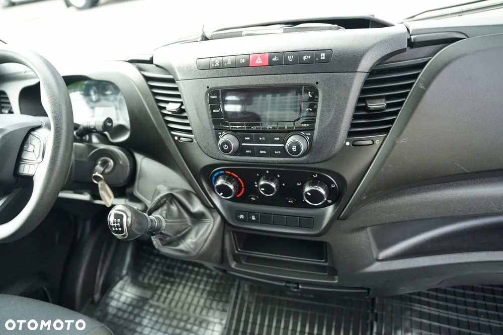 Iveco DAILY 35-160 / SKRZYNIOWY 4 M / MANUAL / BLIŹNIAK / SPROWADZONY - 28