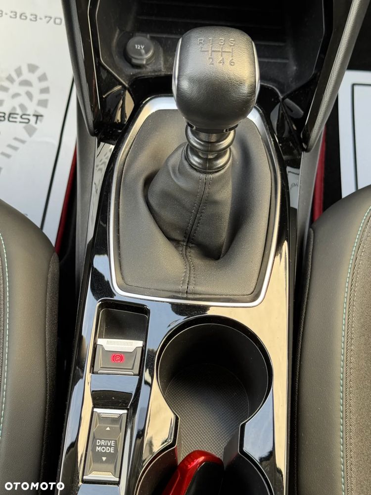 Peugeot 208 1.2 PureTech GT Pack S&S - 24