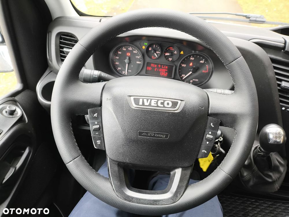 Iveco Daily - 24