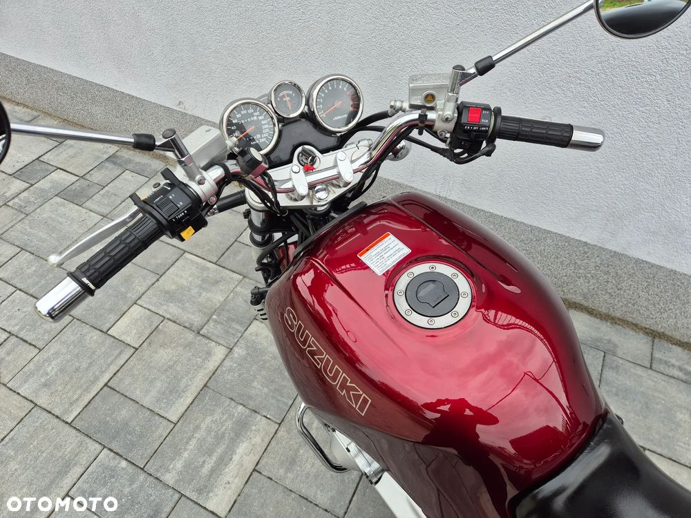 Suzuki GSX - 5