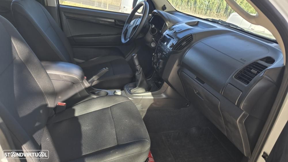 Isuzu D-Max 2.5 4WD 163cv - 9