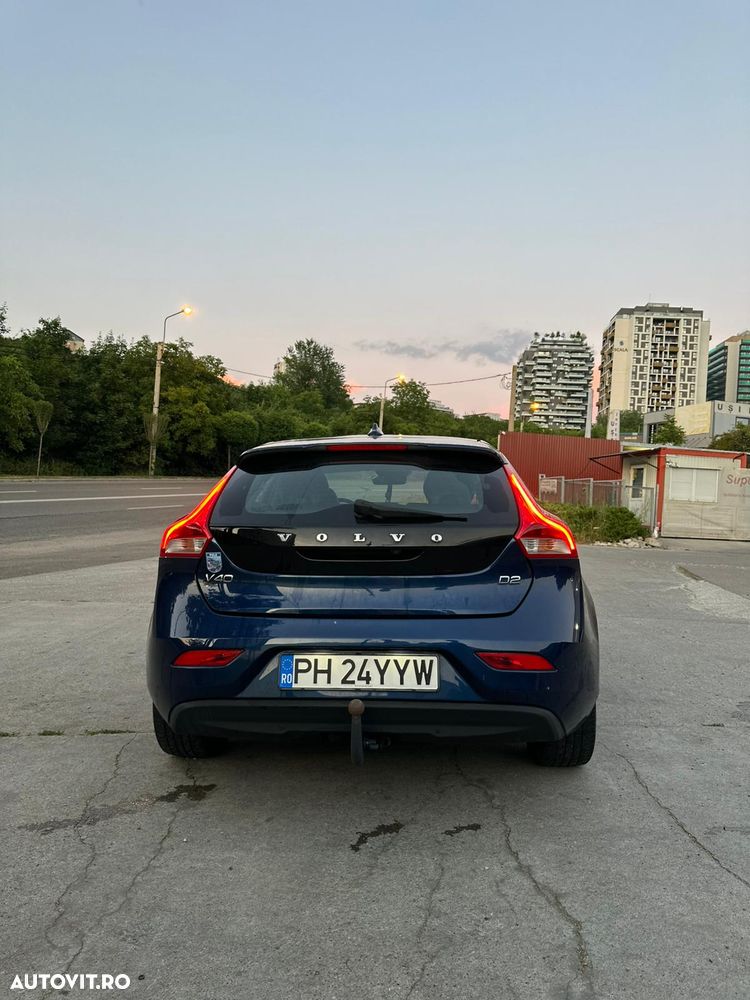 Volvo V40 D2 Momentum - 5
