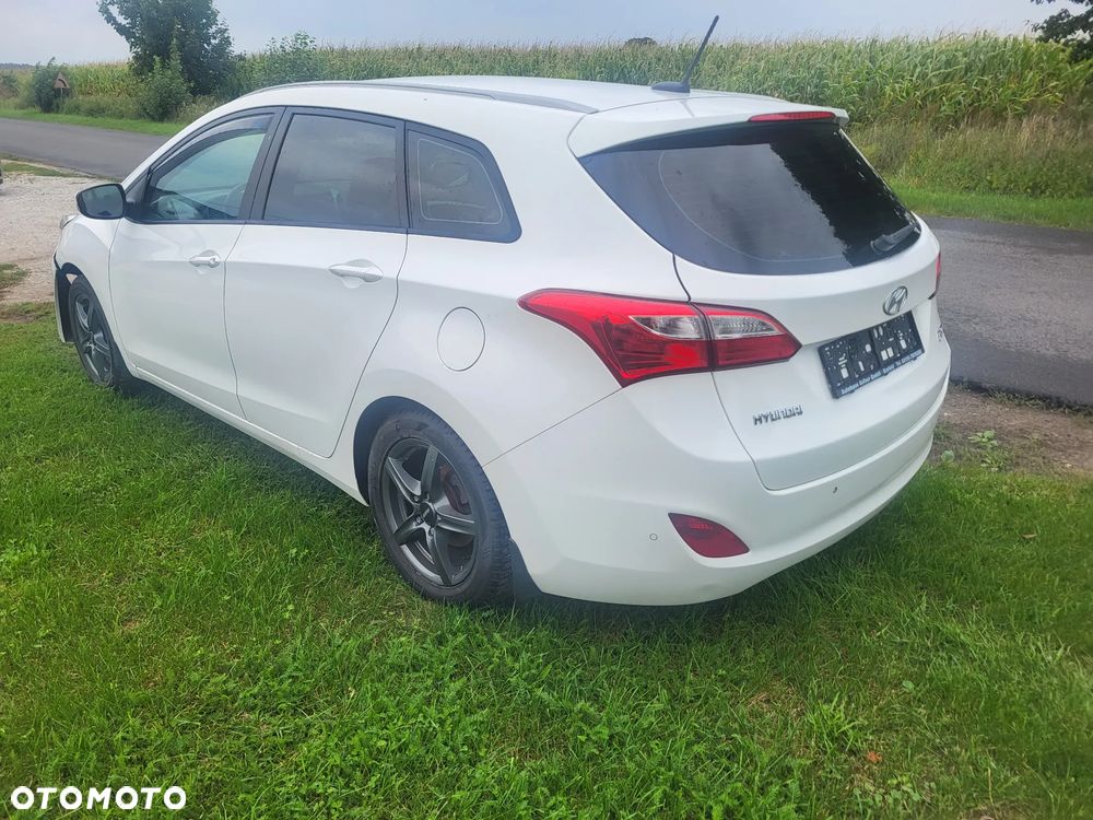 Hyundai i30 1.6 CRDi Comfort - 2