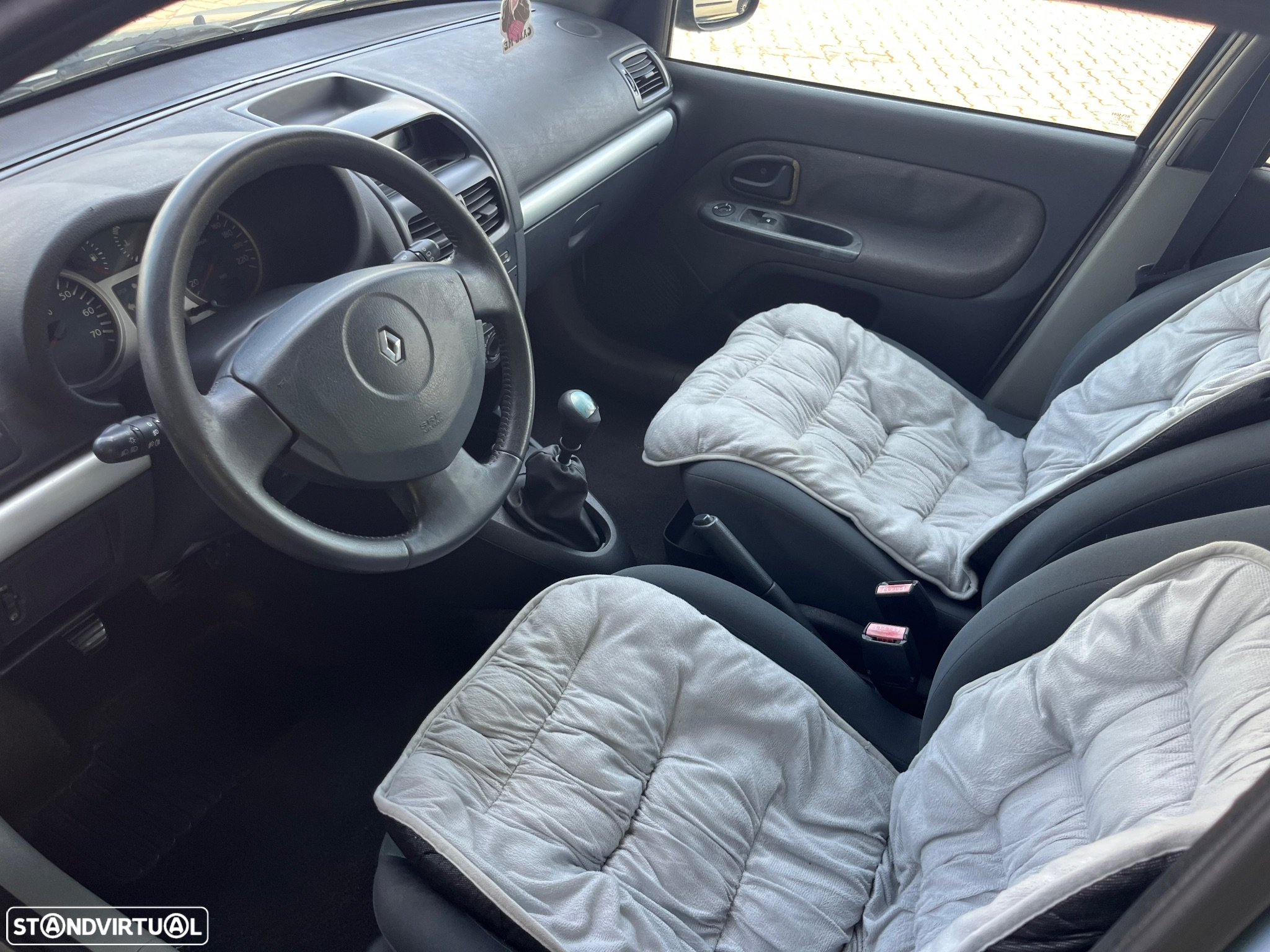 Renault Clio 1.5 dCi Expression - 20