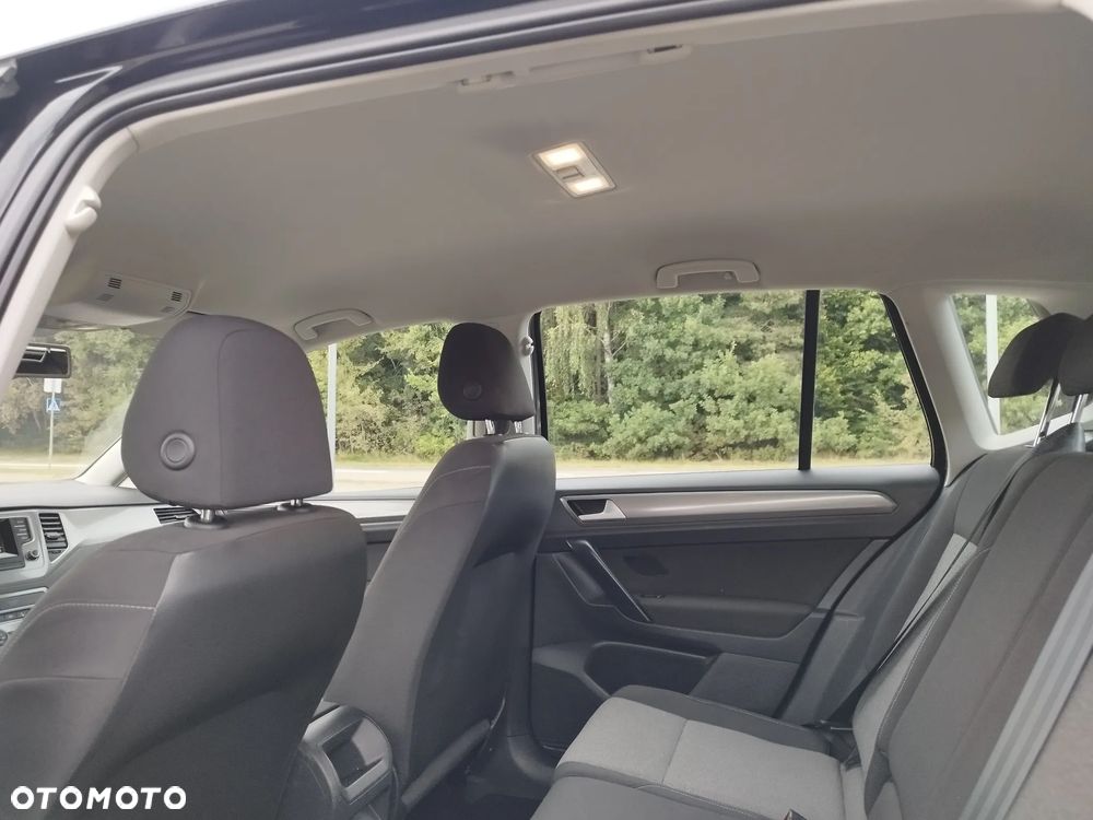 Volkswagen Golf Sportsvan - 37