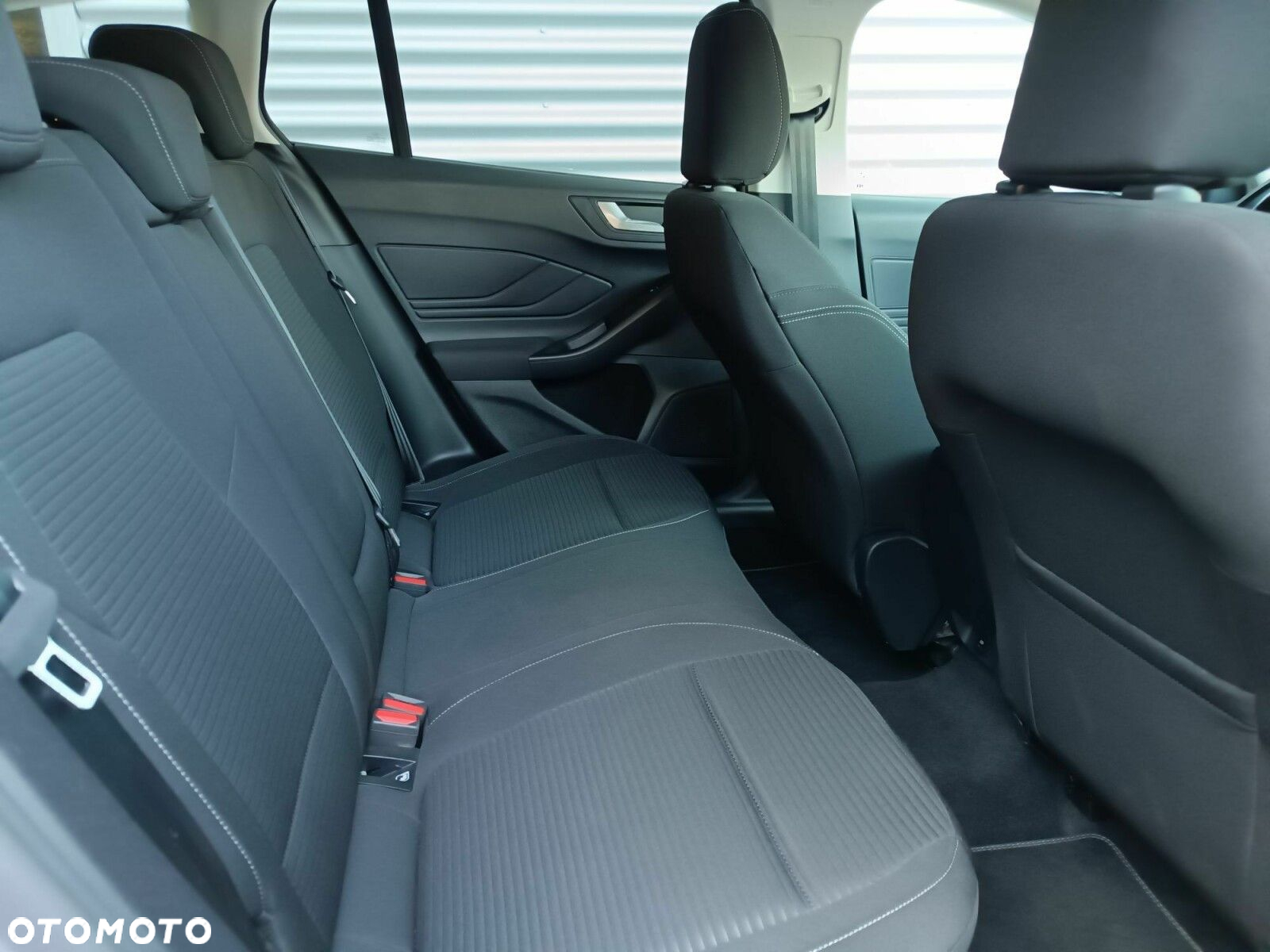 Ford Focus 1.0 EcoBoost mHEV Titanium X - 36