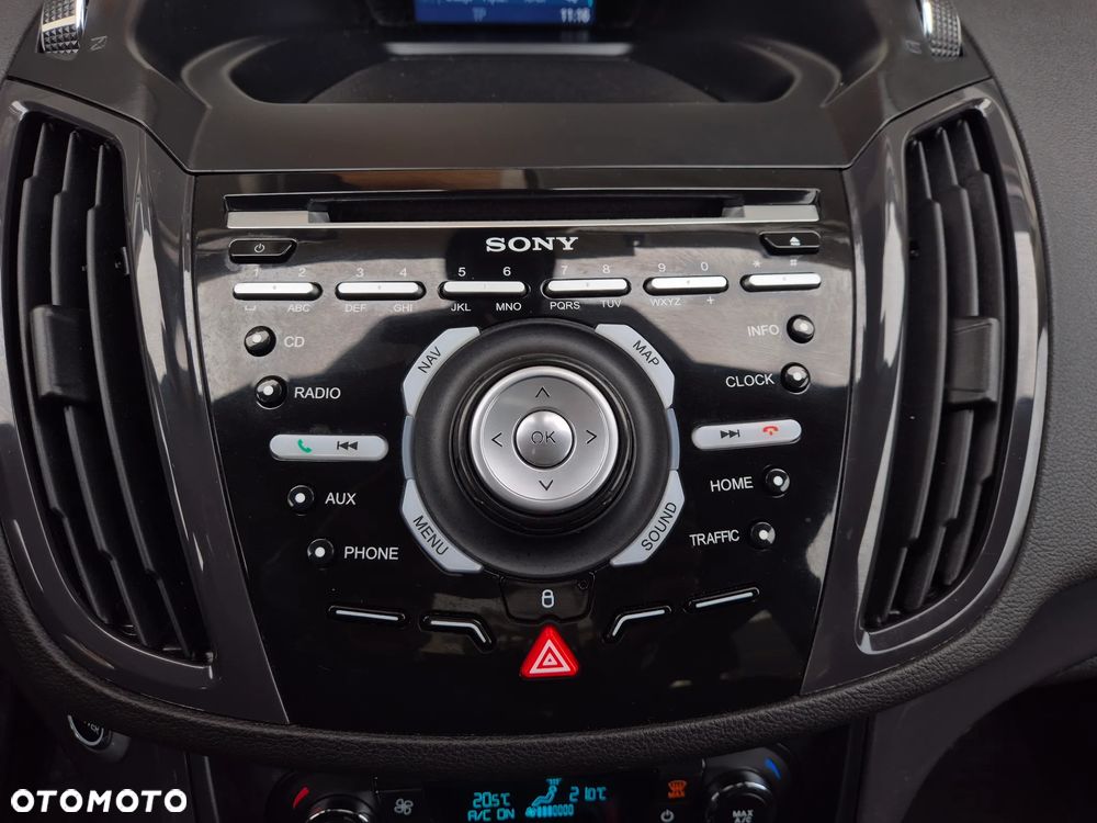 Ford Kuga 2.0 TDCi 4WD Titanium Plus - 12