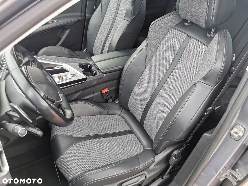 Peugeot 3008 BlueHDi 130 Stop & Start EAT8 Allure Business-Paket - 18