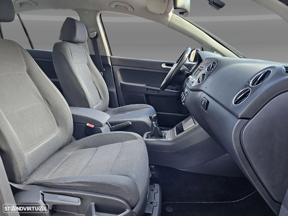 VW Golf Plus 1.9 TDi Trendline AC - 24