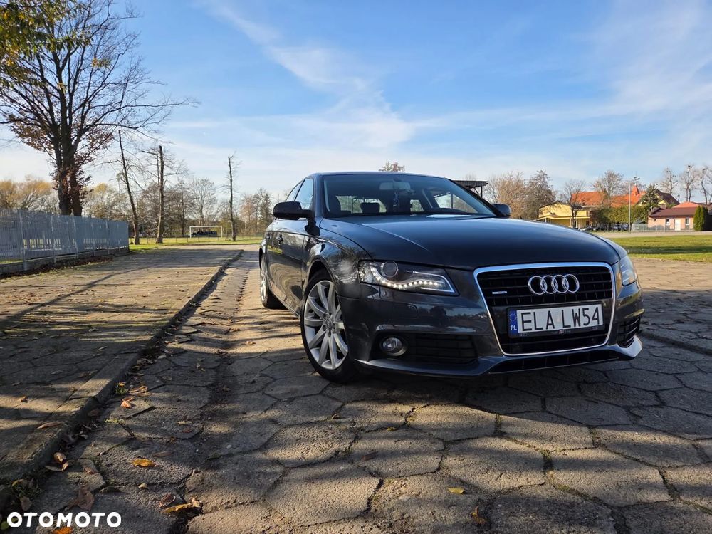 Audi A4 Limousine - 26