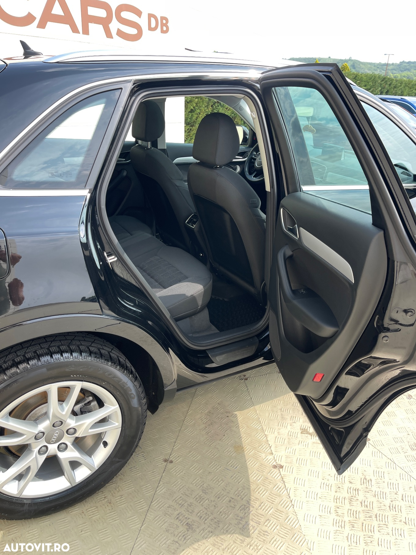 Audi Q3 2.0 35 TDI S tronic - 22