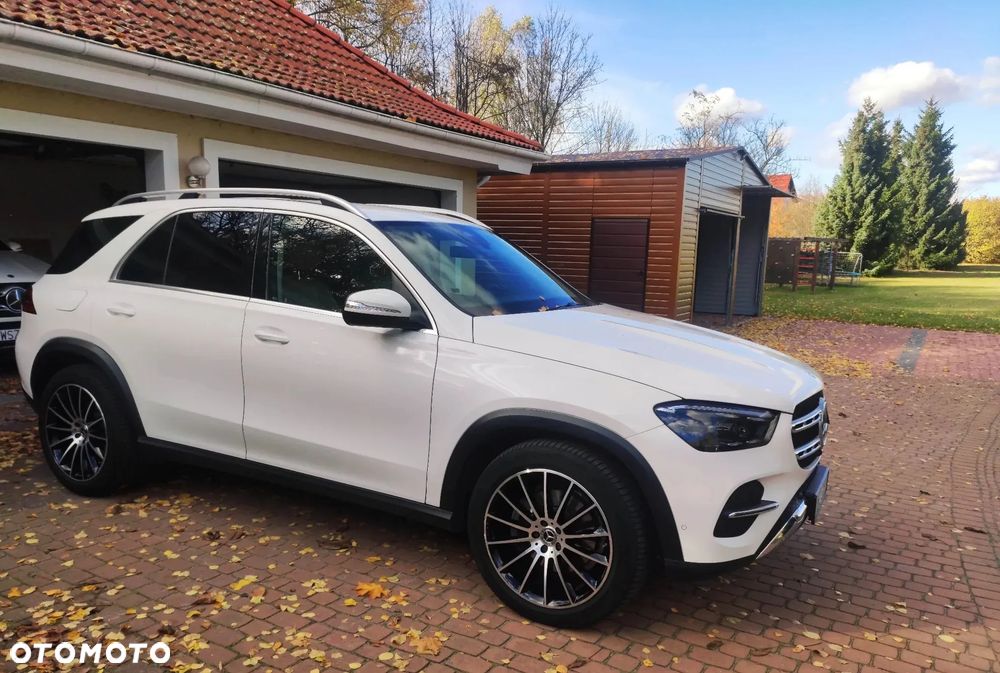 Mercedes-Benz GLE - 21