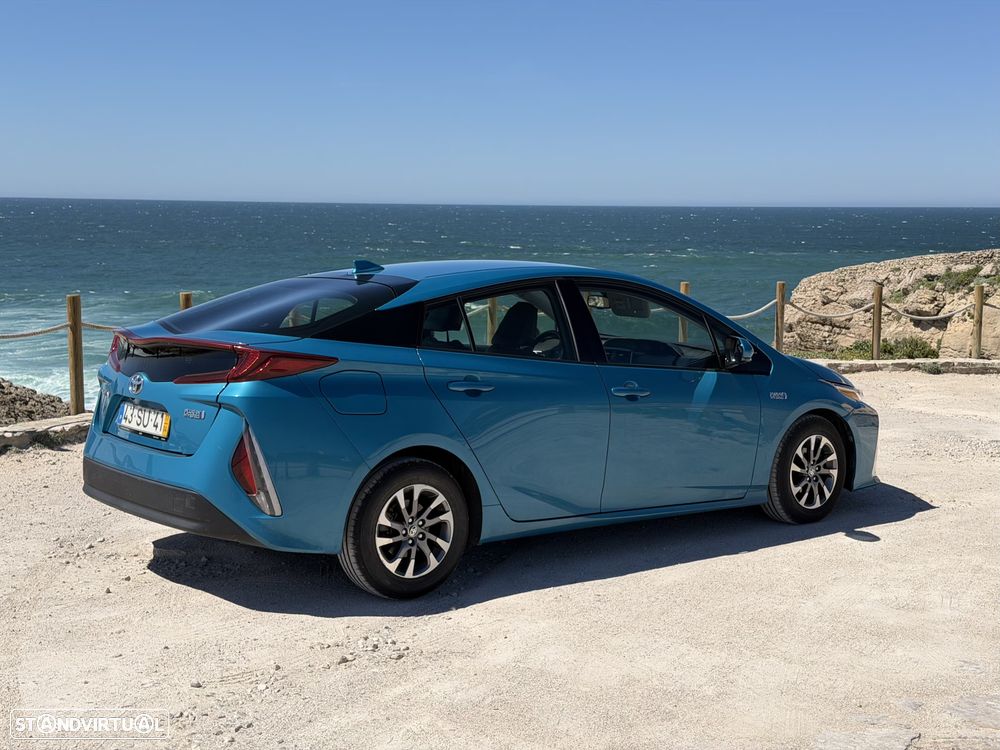 Toyota Prius 1.8 Plug-In Premium - 3