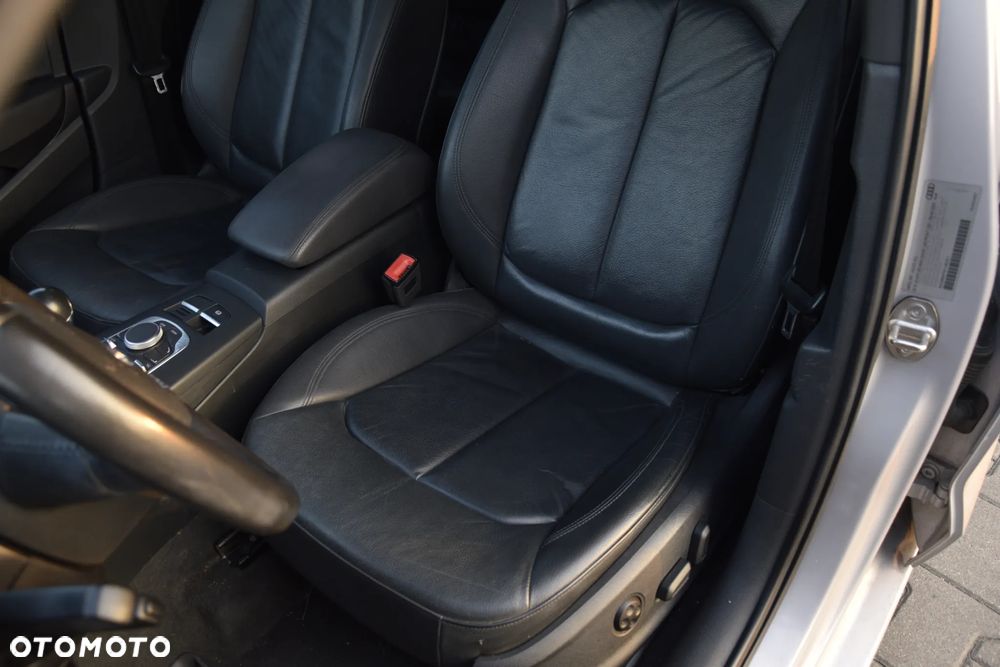 Audi A3 Limousine TFSI quattro 150 kW S tronic S line - 16