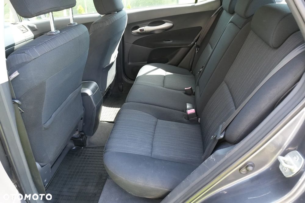Toyota Auris 1.6 VVT-i Sol - 6