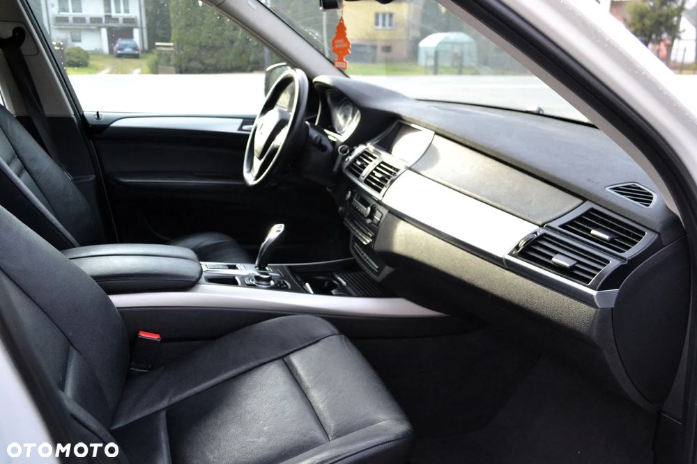 BMW X5 xDrive30d - 9
