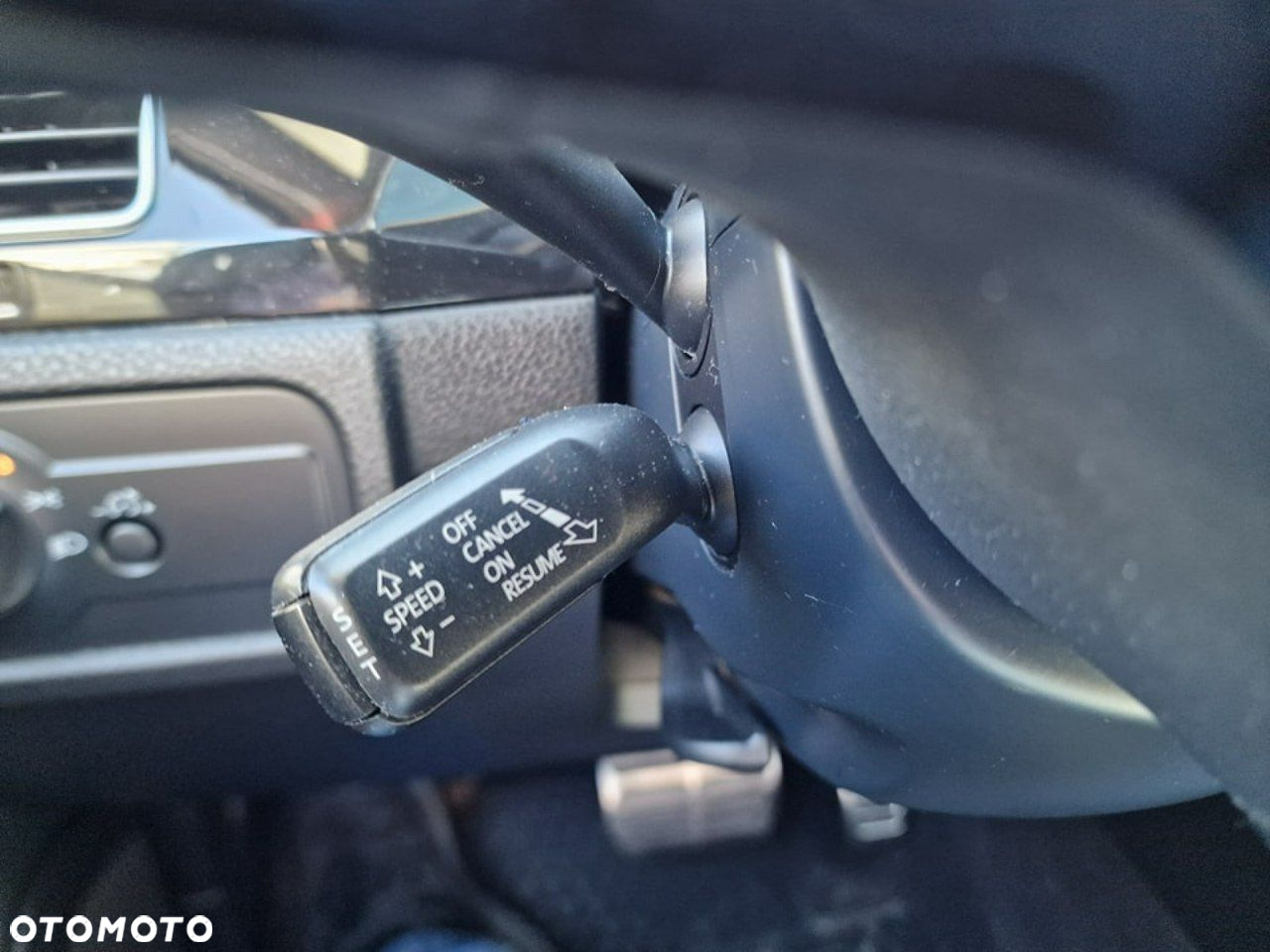 Volkswagen Touareg - 18