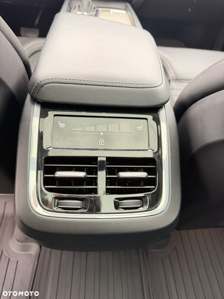 Volvo XC 60 T6 AWD Inscription - 29