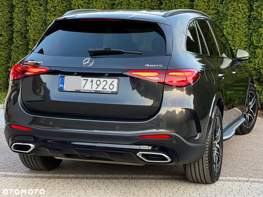 Mercedes-Benz GLC - 24