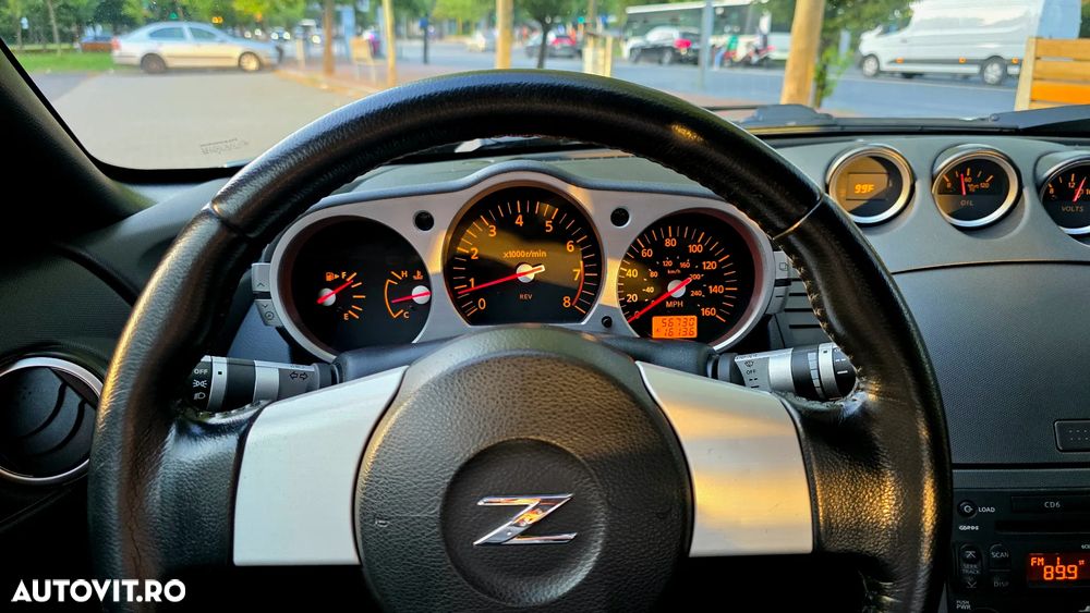 Nissan 350 Z - 6