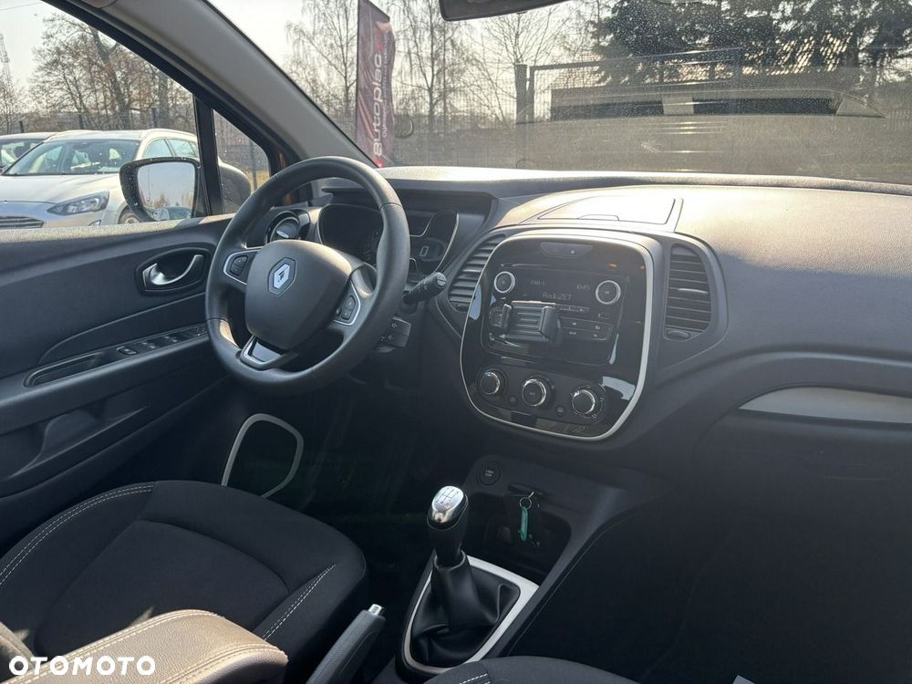 Renault Captur - 36